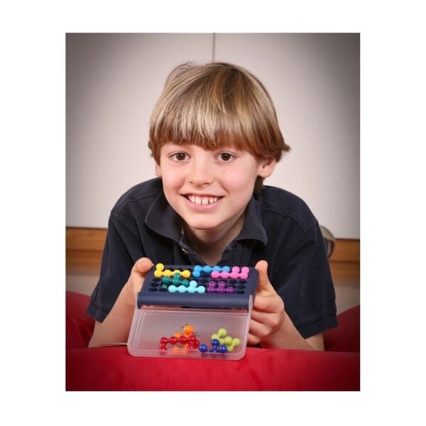 SmartGames IQ-Fit Kutu Oyunu