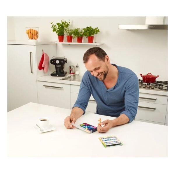 SmartGames IQ-Fit Kutu Oyunu