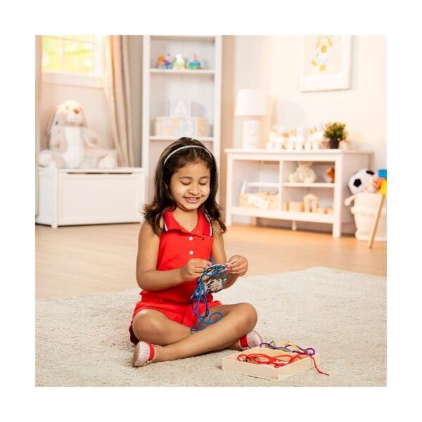 Melissa Doug İp Geçirme - Çiftlik Hayvanları