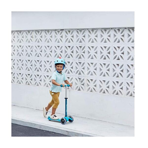 Micro Mini Deluxe Led Scooter - Aqua