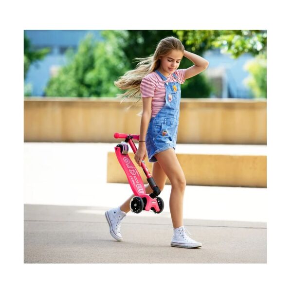 Maxi Micro Deluxe Led Foldable Scooter - Purple