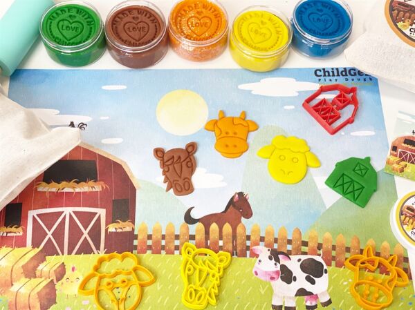 Childgen Sevimli Çiftlik Konsept Set