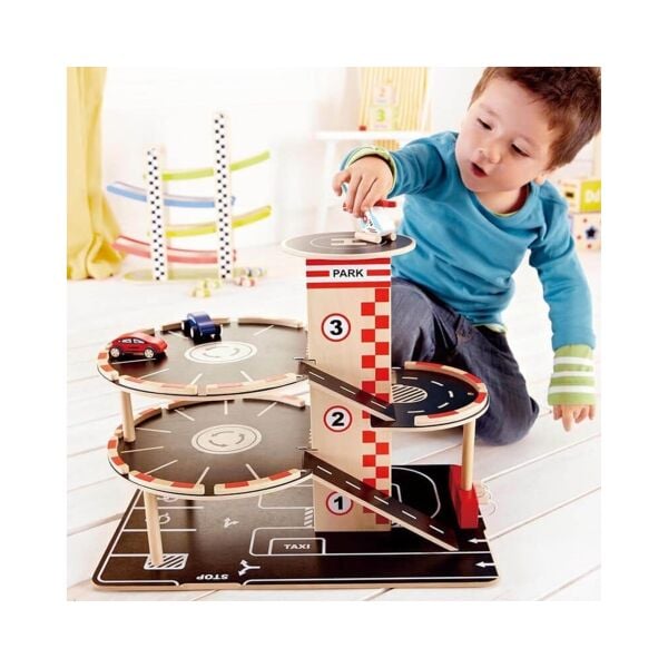 Hape Park & Go Oyuncak Garaj
