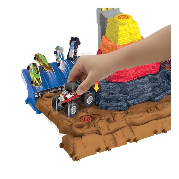 Hot Wheels Monster Trucks Muhteşem Çarpışma Arenas