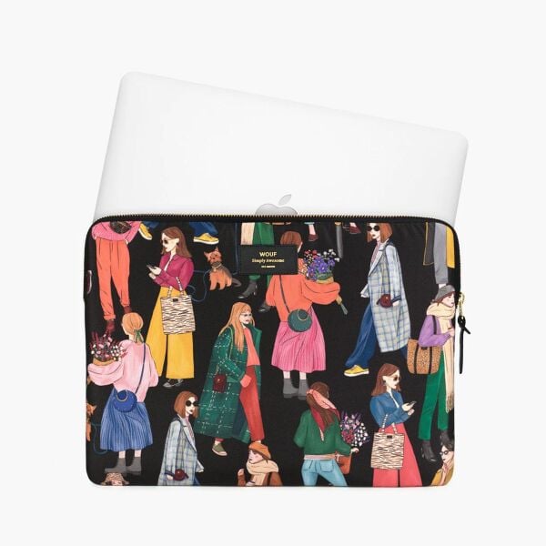 Girls 15 Inc Laptop Kılıfı