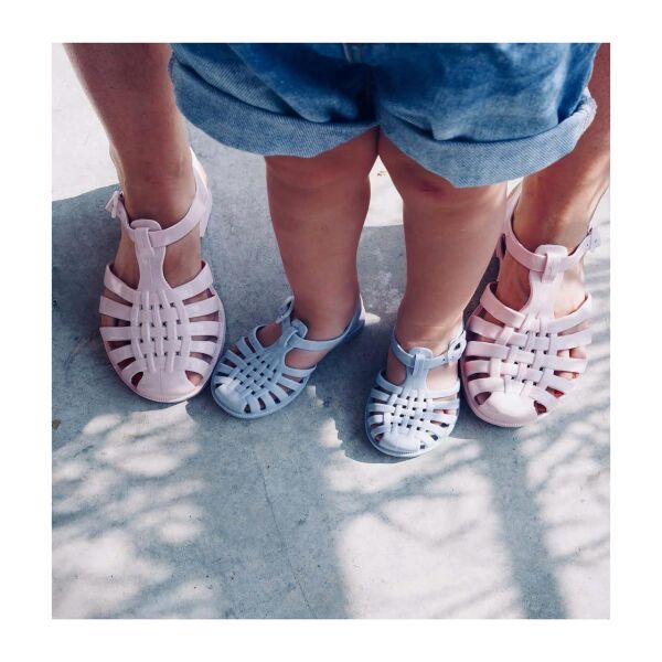 Meduse Yetişkin Sandalet - Krem