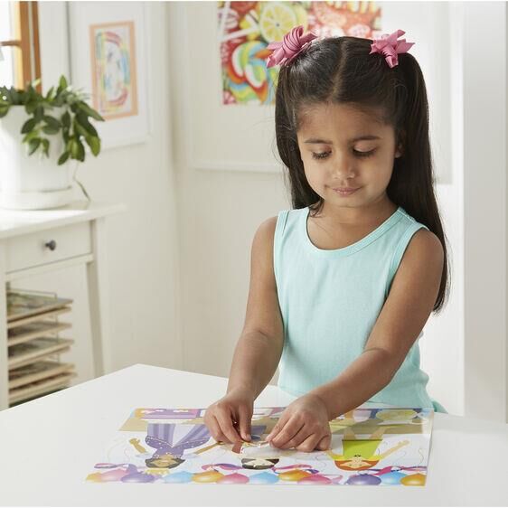 Melissa & Doug Tak Çıkar Çıkartma Kitabı-Moda