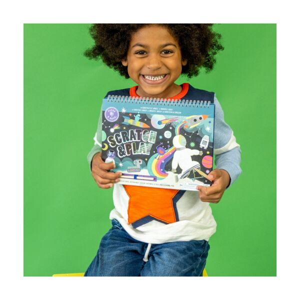 Floss Rock Scratch and Play Aktivite Kitabı -Space