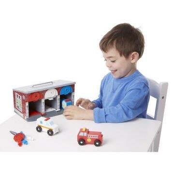 Melissa & Doug Ahşap Kilitli Kurtarma Araçları