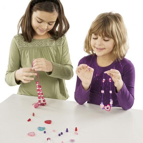 Melissa & Doug Ahşap Boncuk Dizme -Tatlı Kalpler