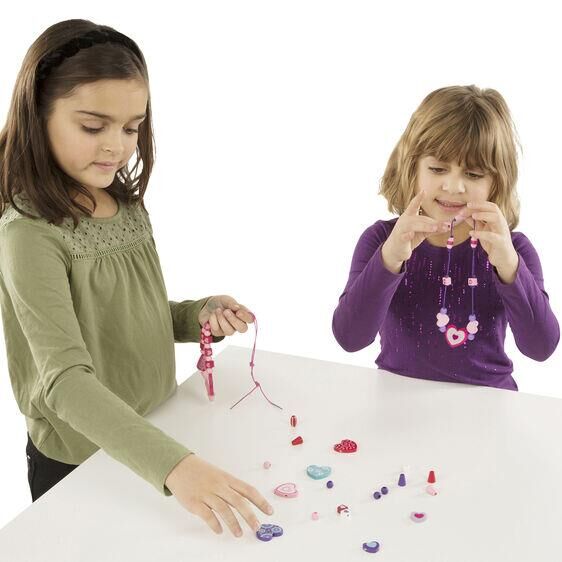 Melissa & Doug Ahşap Boncuk Dizme -Tatlı Kalpler