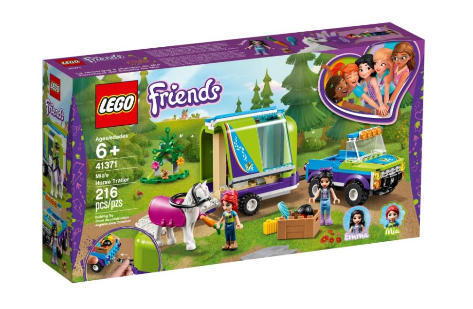 Lego Friends Mia nın At Römorku