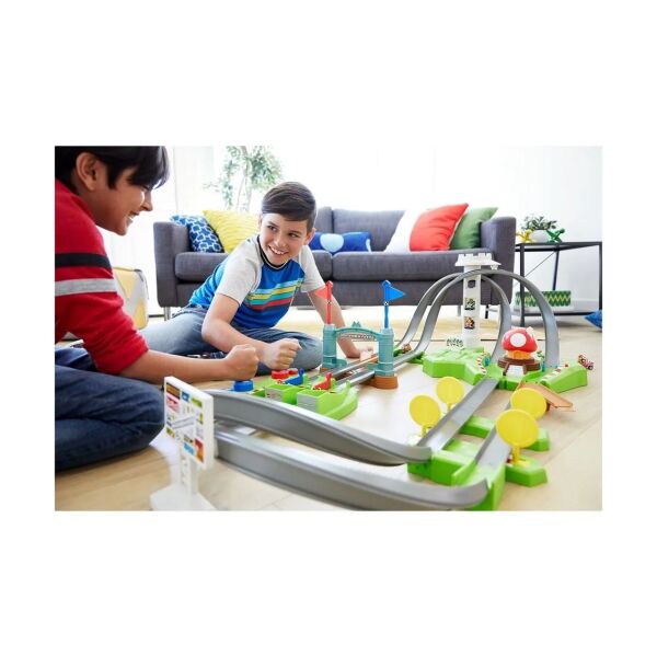 Hot Wheels Mario Kart Çılgın Dönüş Parkuru